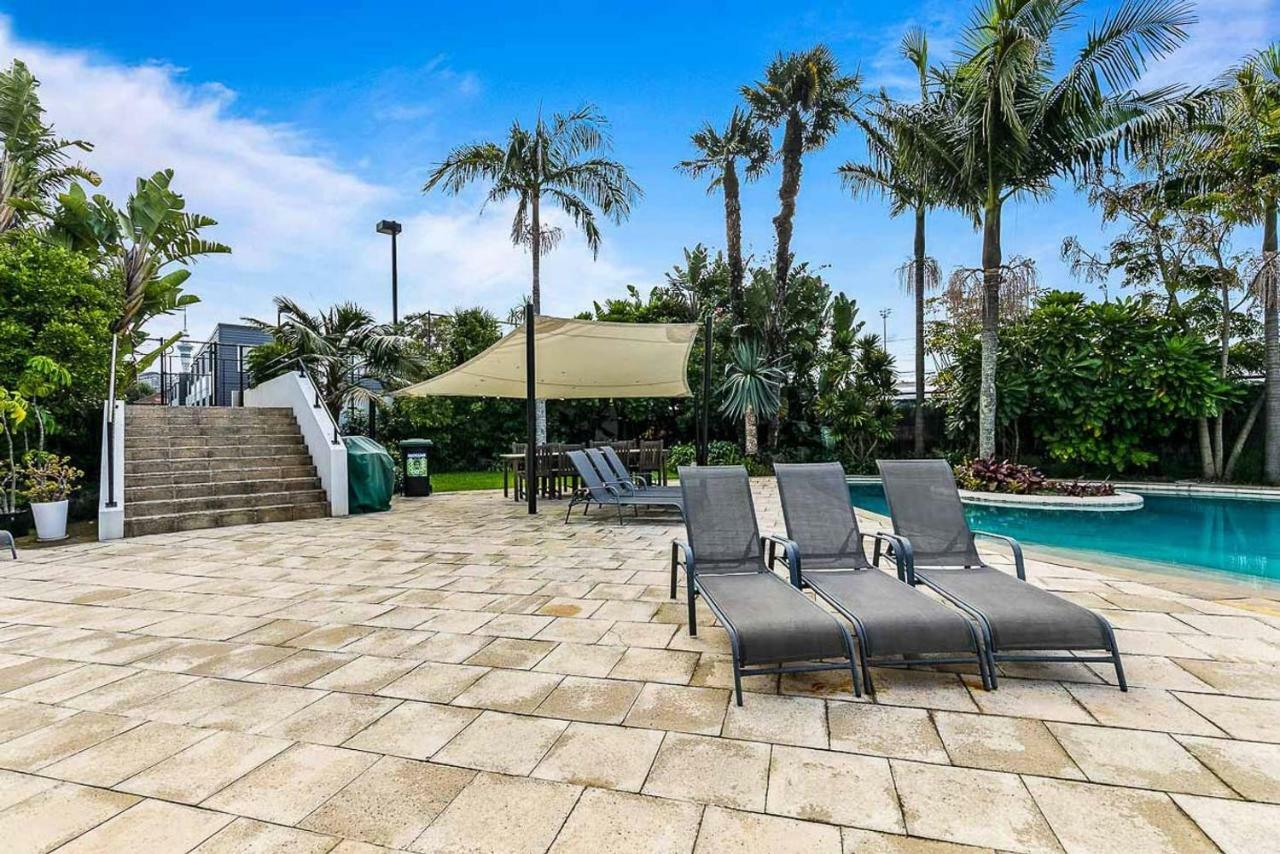 One Bedroom Apartment - Pool, Gym & Tennis Courts! Auckland Exterior foto